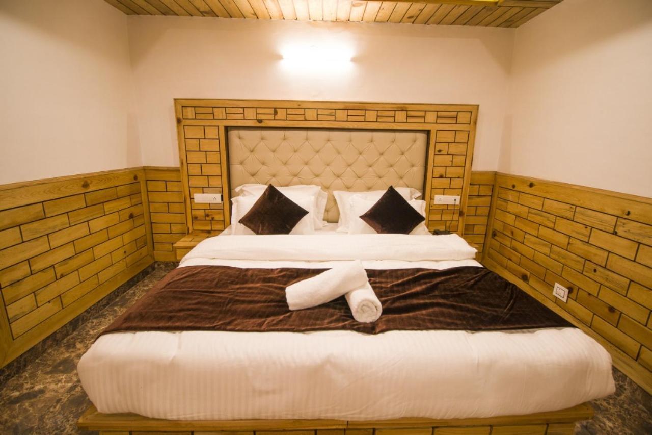 Vella Marina Group Of Hotels Хелен Экстерьер фото